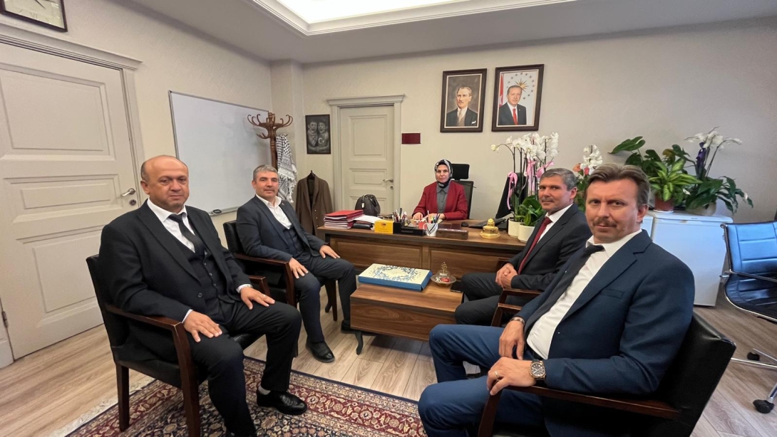 İlçe Milli Eğitim Müdürümüz Yasin Filiz Okul ve Kurumlarımızın Ödenek İhtiyaçlarını Görüşmek Üzere Destek Hizmetleri Genel Müdürlüğünü  Ziyaret Etti.